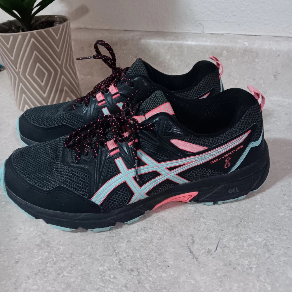 ASICS Gel Venture 8 Womens Size 9.5 Wide Sneakers 1012A708 Black 3564